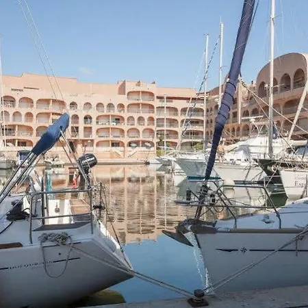 Port * Hyeres